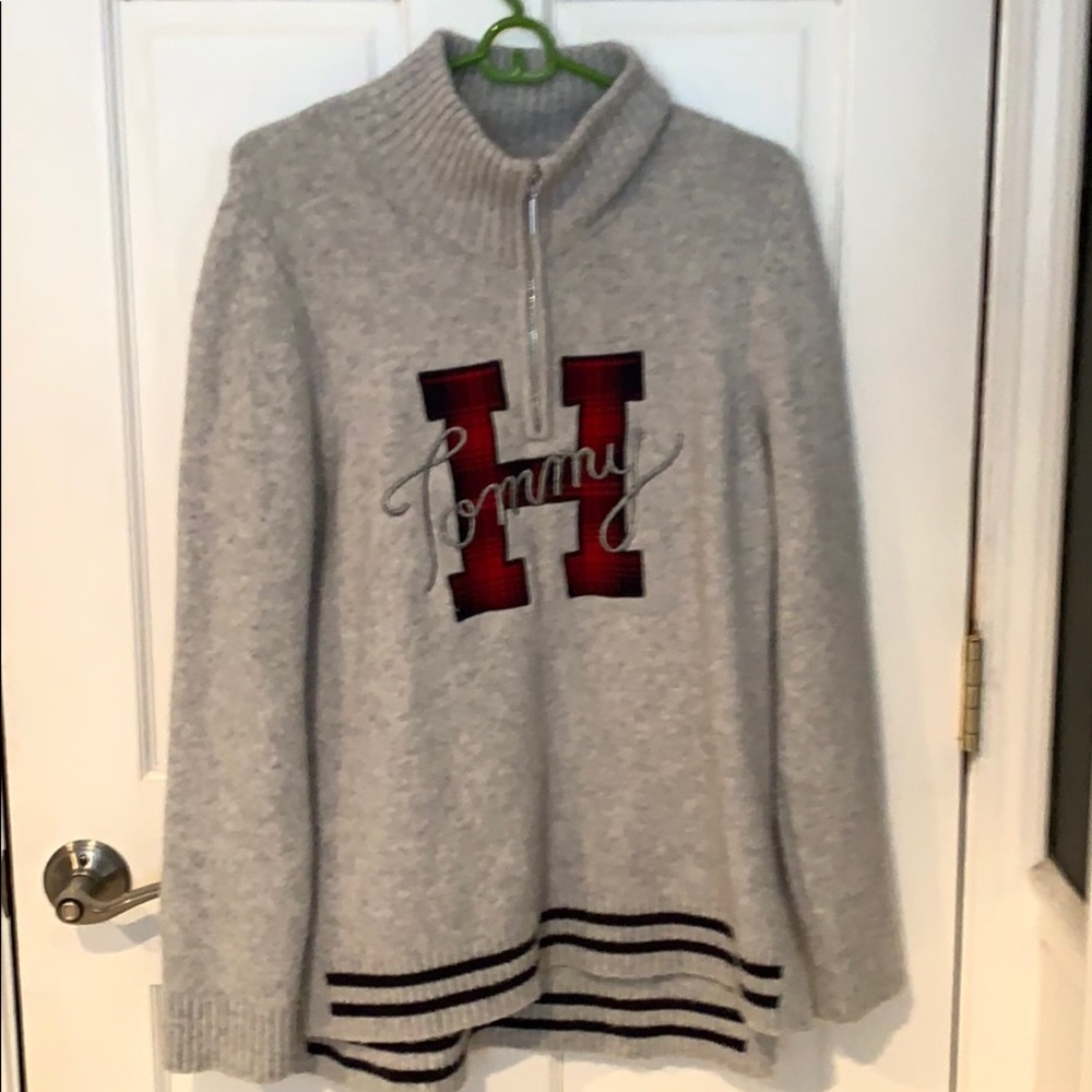 Tommy Hilfiger soft oversized sweater